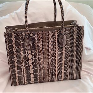 Authentic Michael Kors pink tote Mint condition